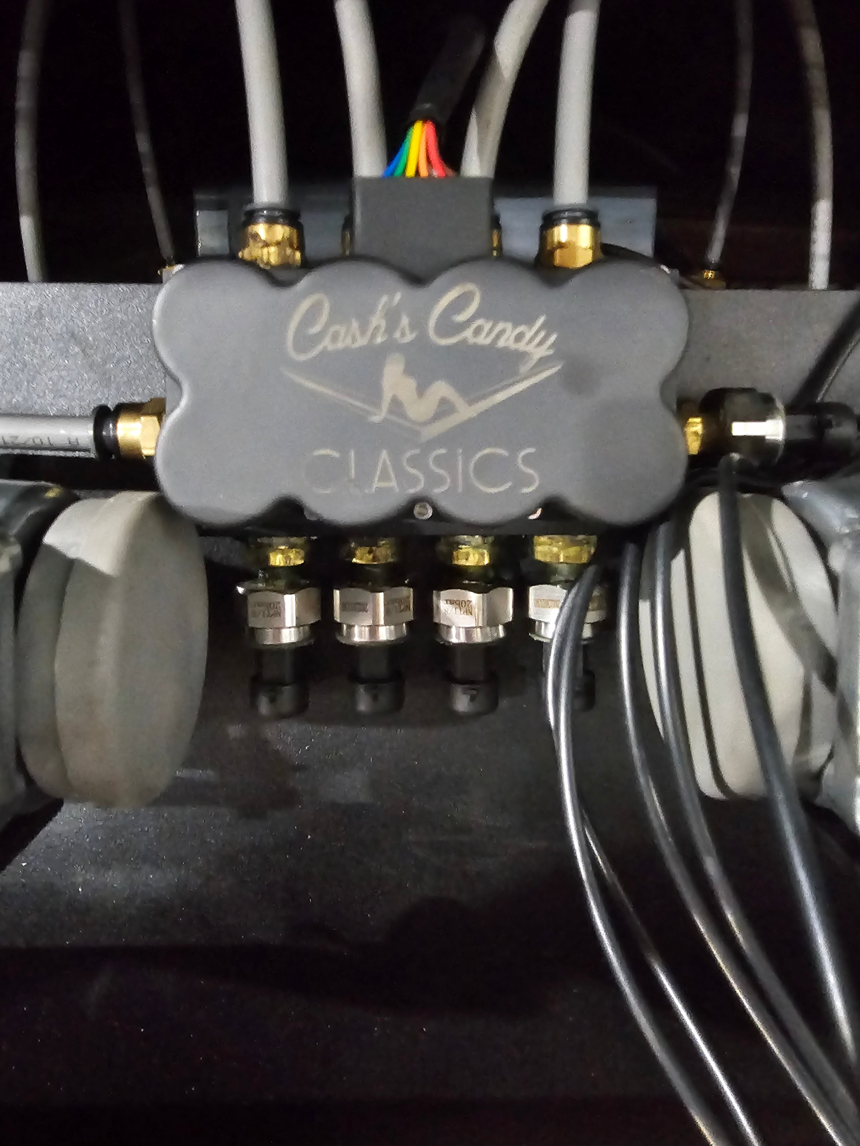 1958-1976 Cadillac Air Ride Kit – CCC 7-Button Controller (No Digital Gauge)