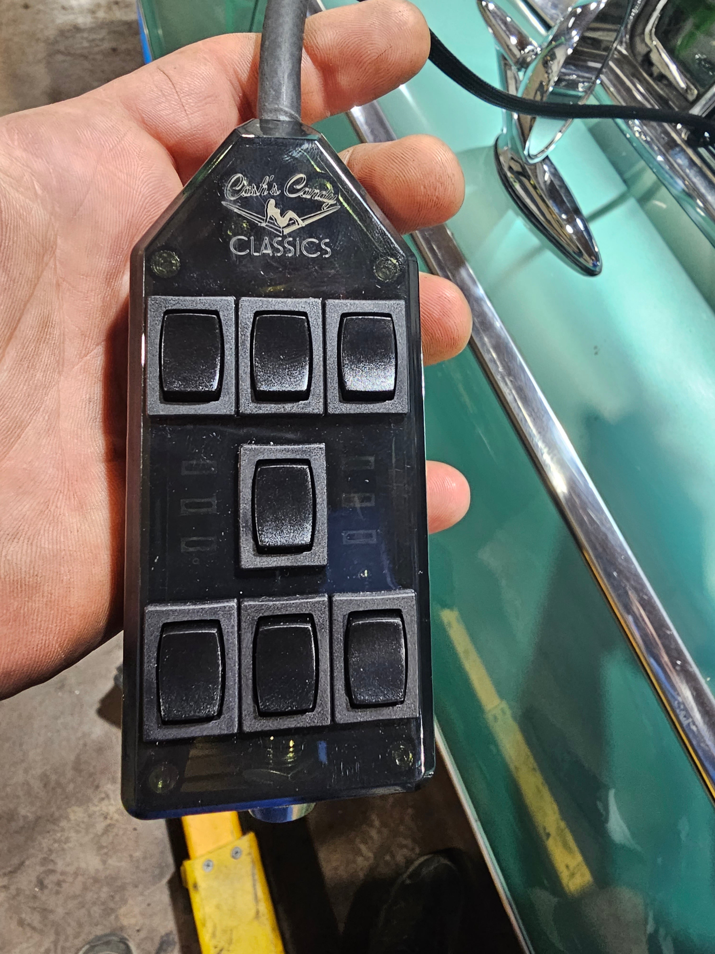 CCC Air Ride Kit with Digital Gauge – Universal Fit