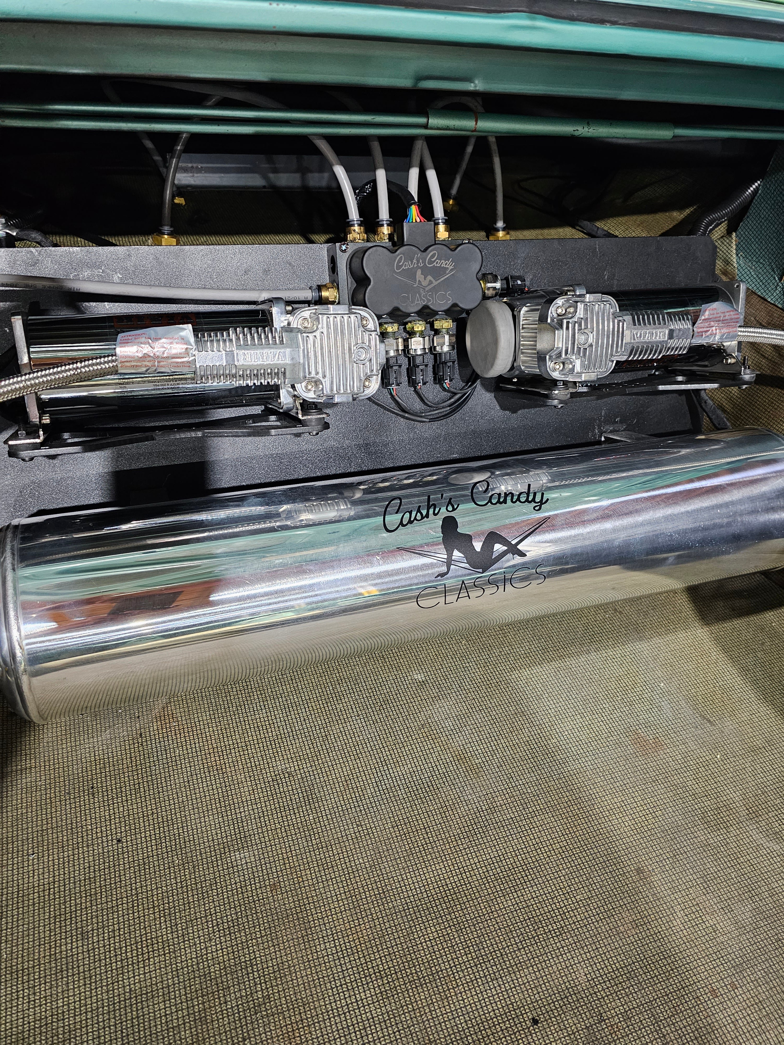 1958-1976 Cadillac Air Ride Kit – CCC 7-Button Controller (No Digital Gauge)