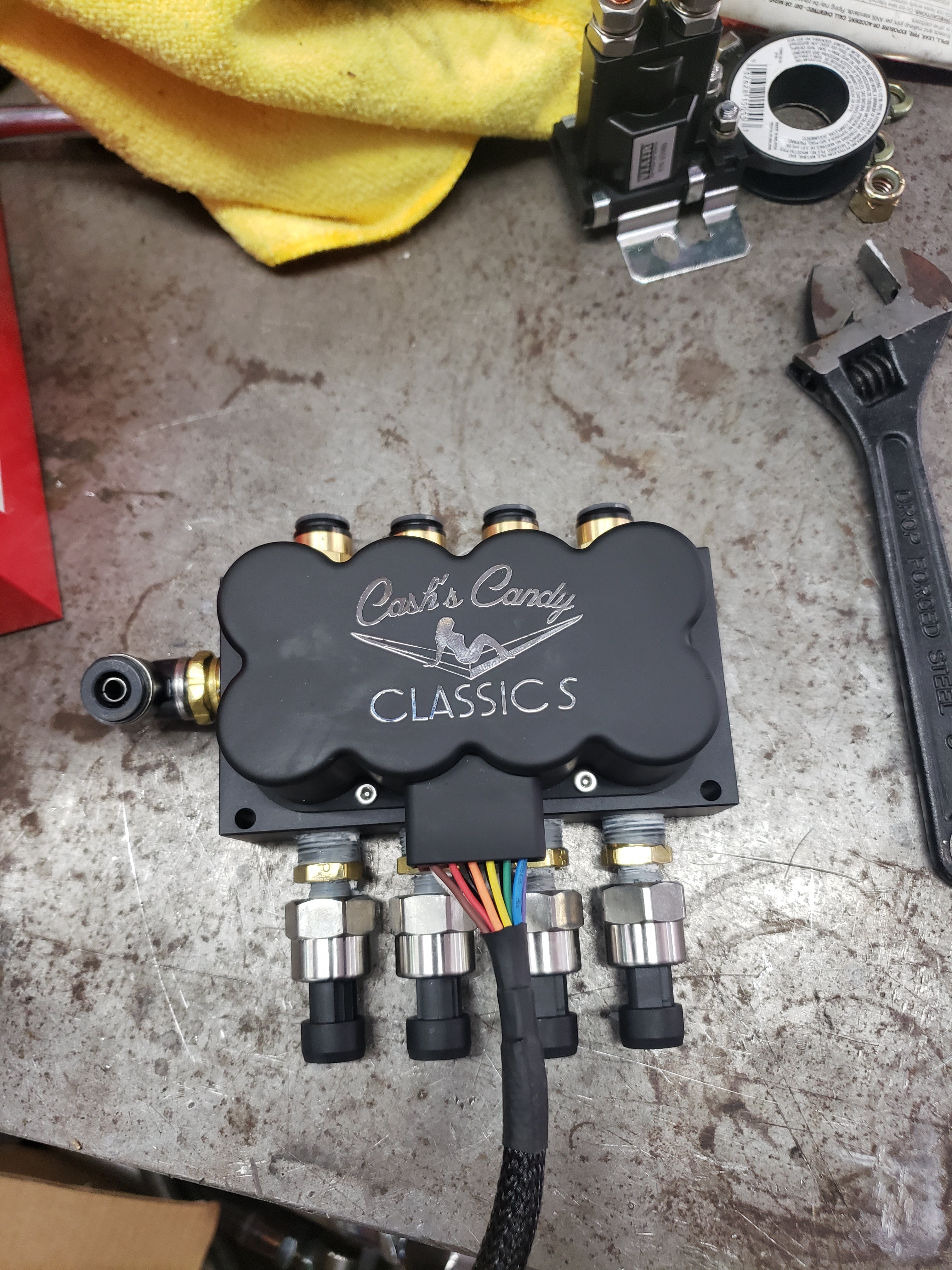 CCC 4-Corner Manifold with 7-Button Controller – Universal Fit