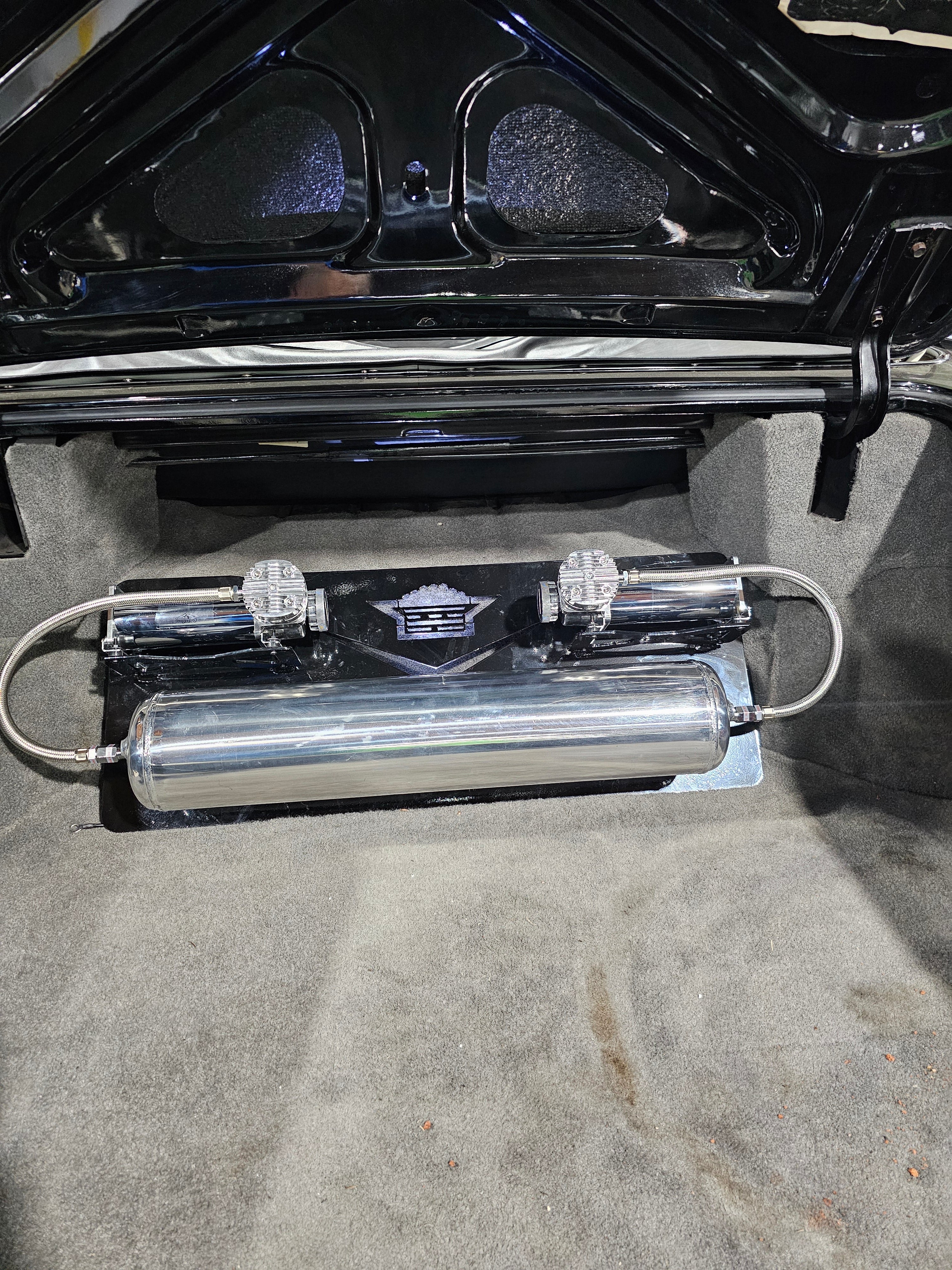 CCC Cadillac Air Ride Board – Cadillac Crest & V with Compressor Mounts